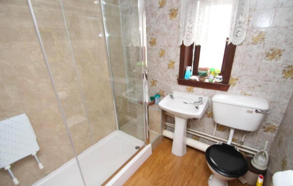 Guest House Private Room Near Glasgow City Centre Экстерьер фото